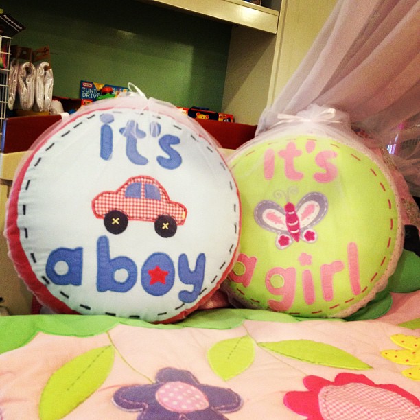 Cute way to add a finishing touch to your nursery! Avail @ Nenen Baby Shop